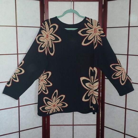 Black Knitted Floral Designed Pullover Sweater - Picture 1 of 7